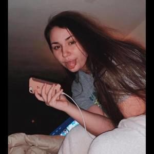 Meet your Posher, Abbie